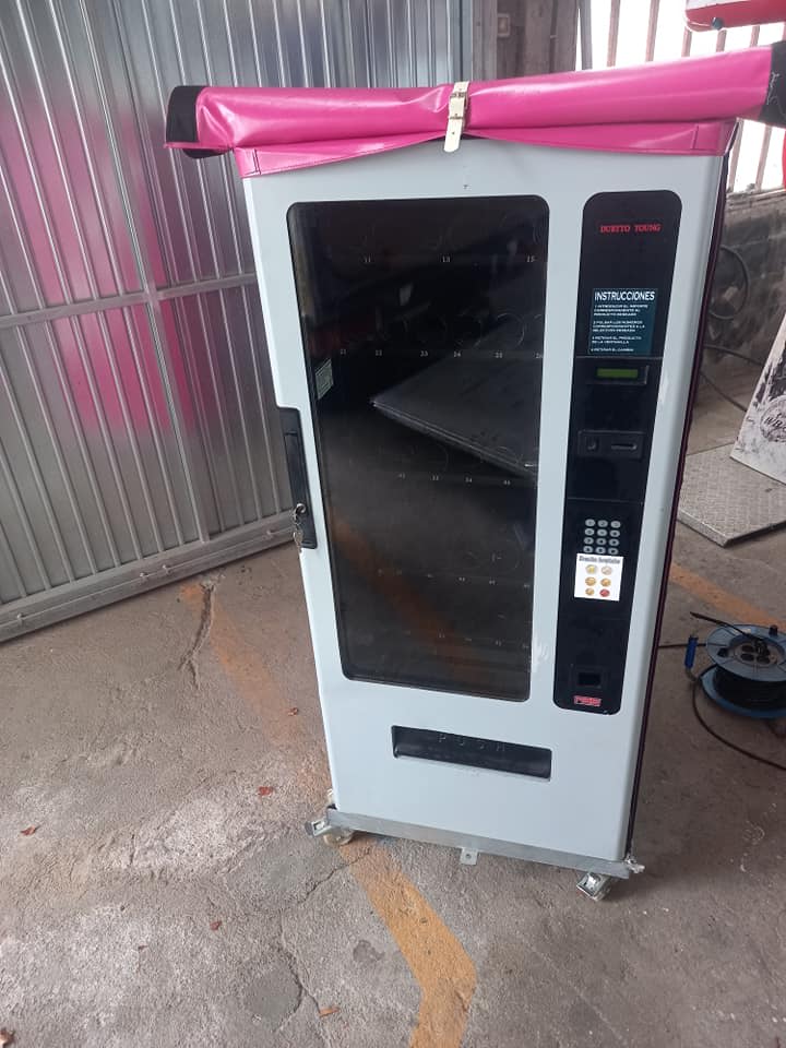 Maquina expendedora - 1