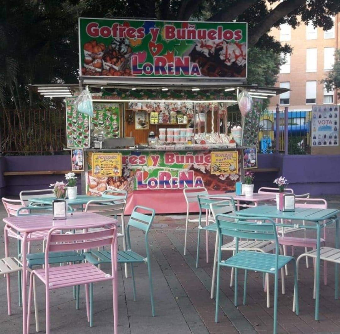 Remolque de gofres y buñuelos. sin ruta. - 1