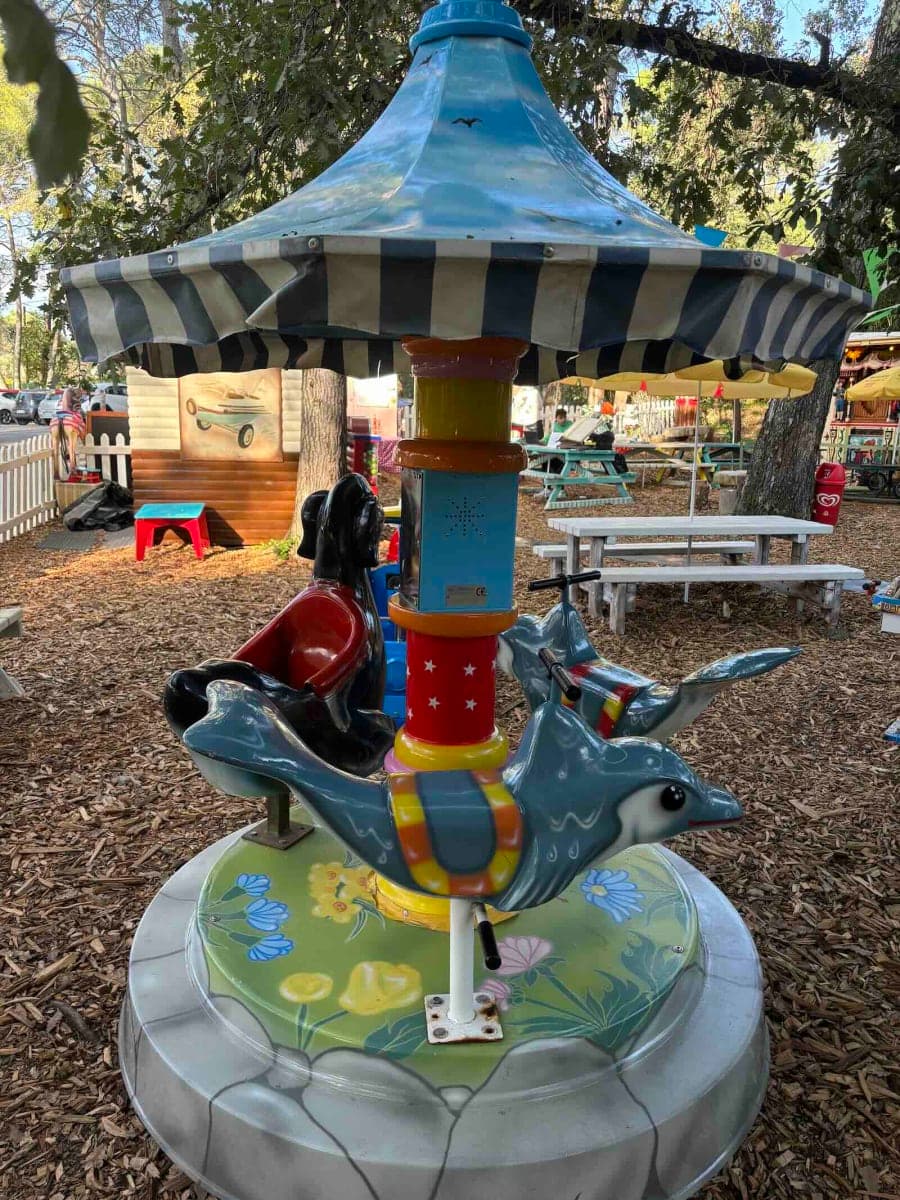 Mini Carrousel Dauphins – 3 places – Thème marin – 100% écologique