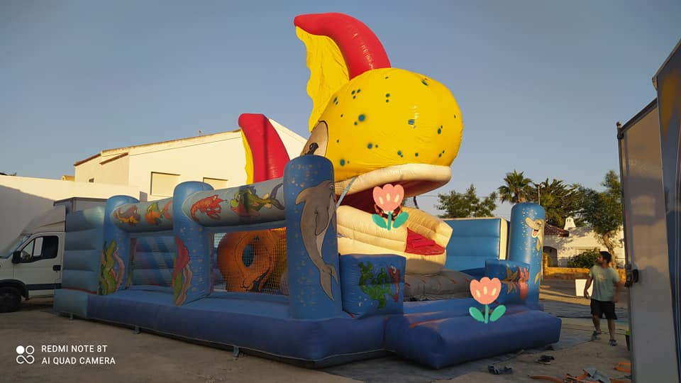 Castillo Hinchable ballena boca