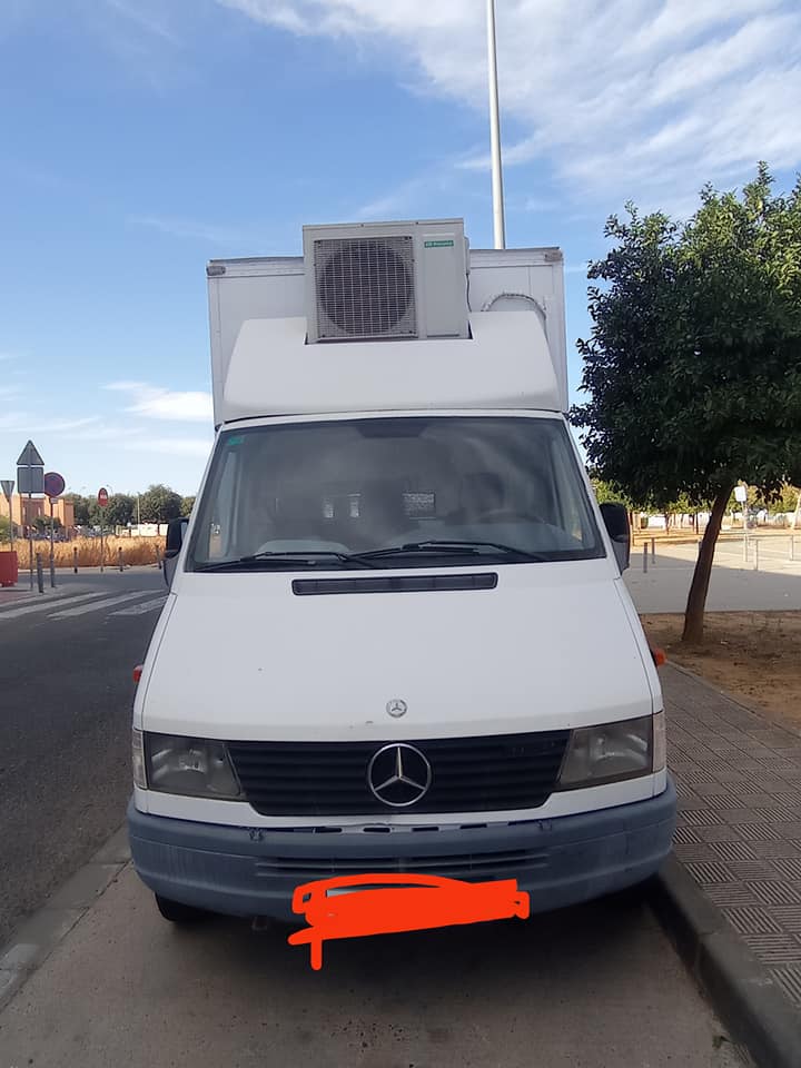 Camión vivienda Mercedes benz del 97