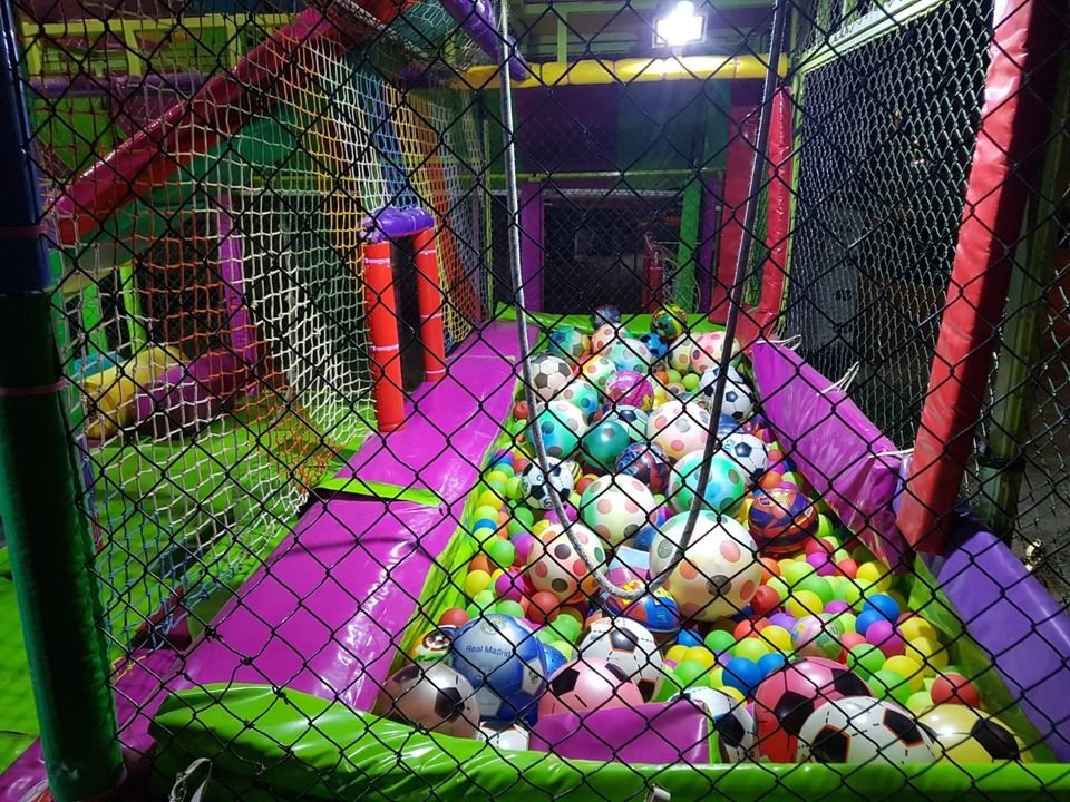 Pista Americana 10×7