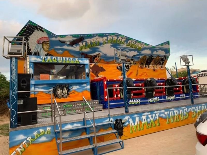 Toros mecanicos grandes Maxi toros Show