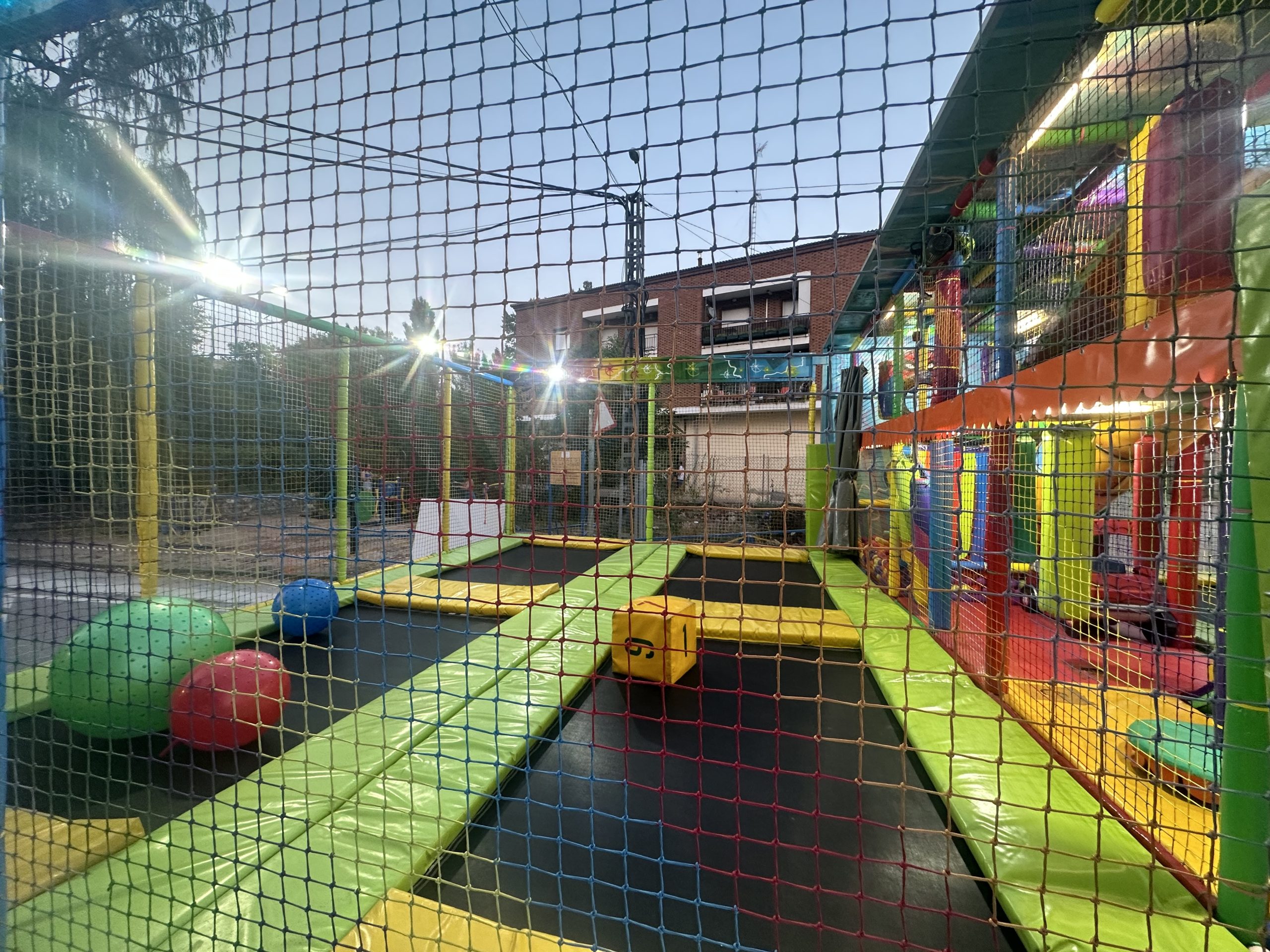 Camas elásticas Marvel