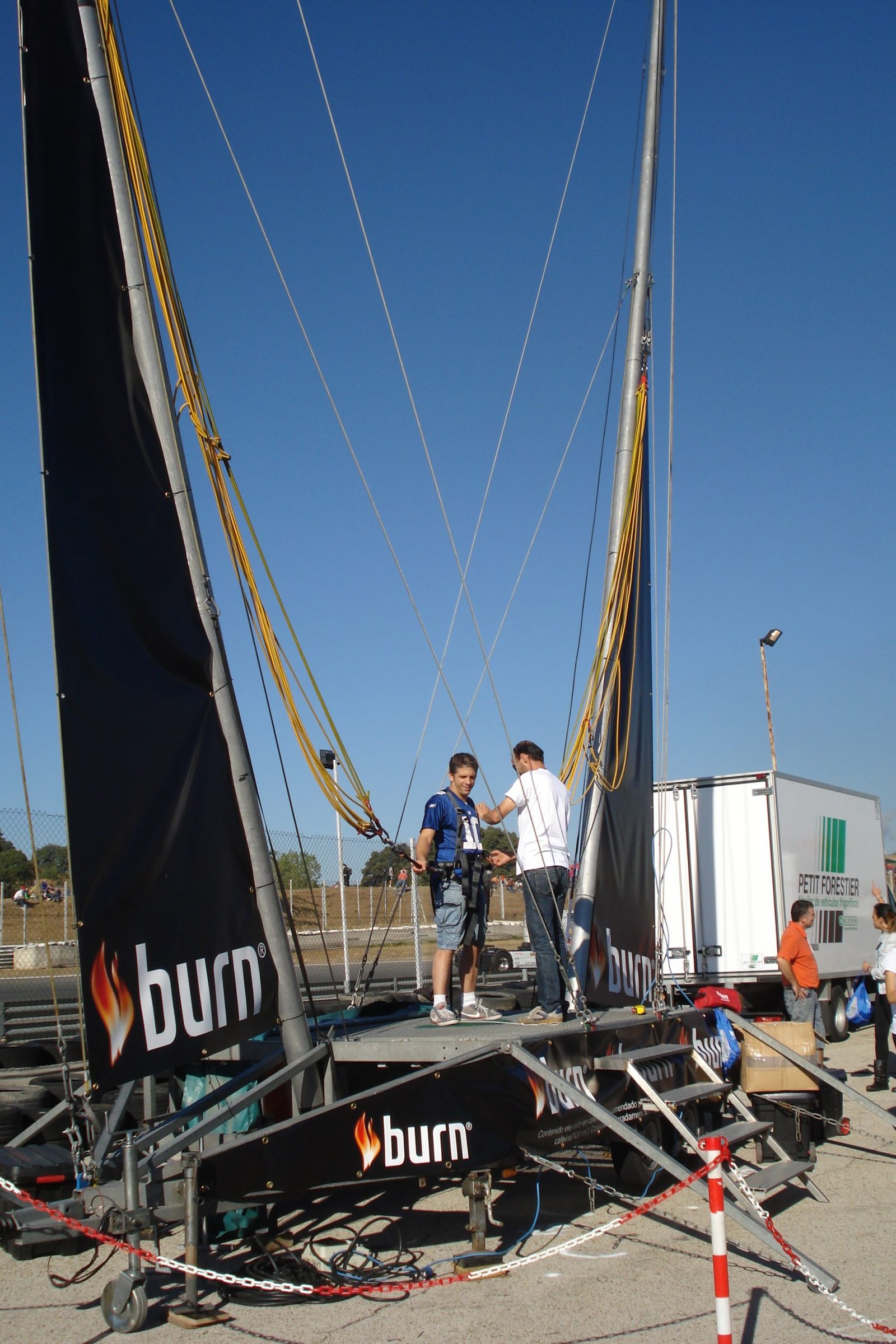 Venta de Lanzadera Humana & Tirachinas Humano