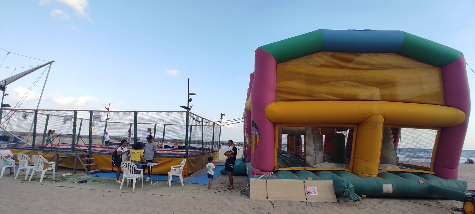 TRASPASO FERIA EN PLAYA DE CUNIT